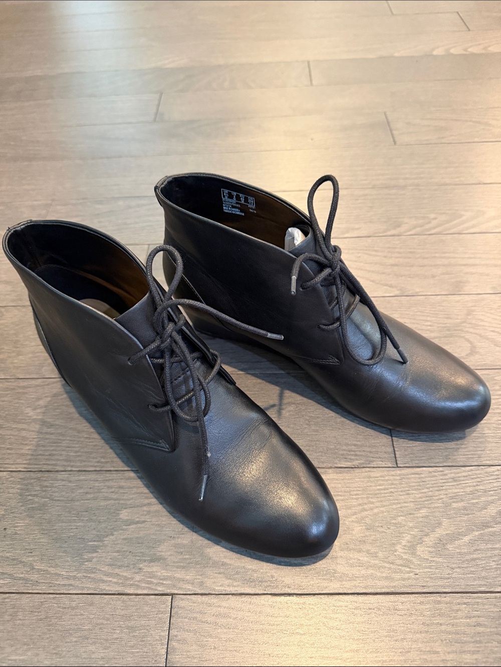 Clarks Women's Black Leather Chukka Ankle Boots